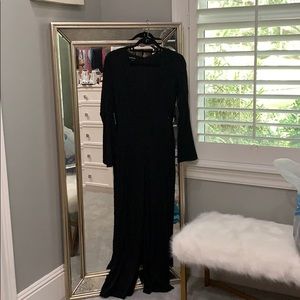 WOW! Holiday Outfit. Bebe Jumpsuit Black ❤️